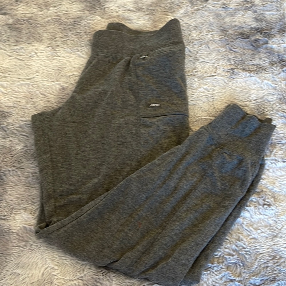 Gray women’s joggers pants